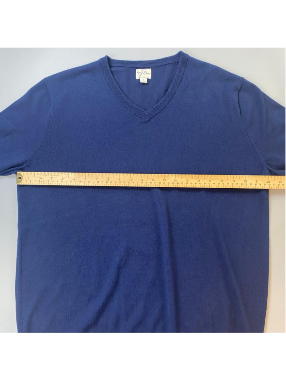 J.Crew Sweater Mens Large Blue Merino Wool V Neck Quiet Luxury Academic Heritage - Picture 5 of 10
